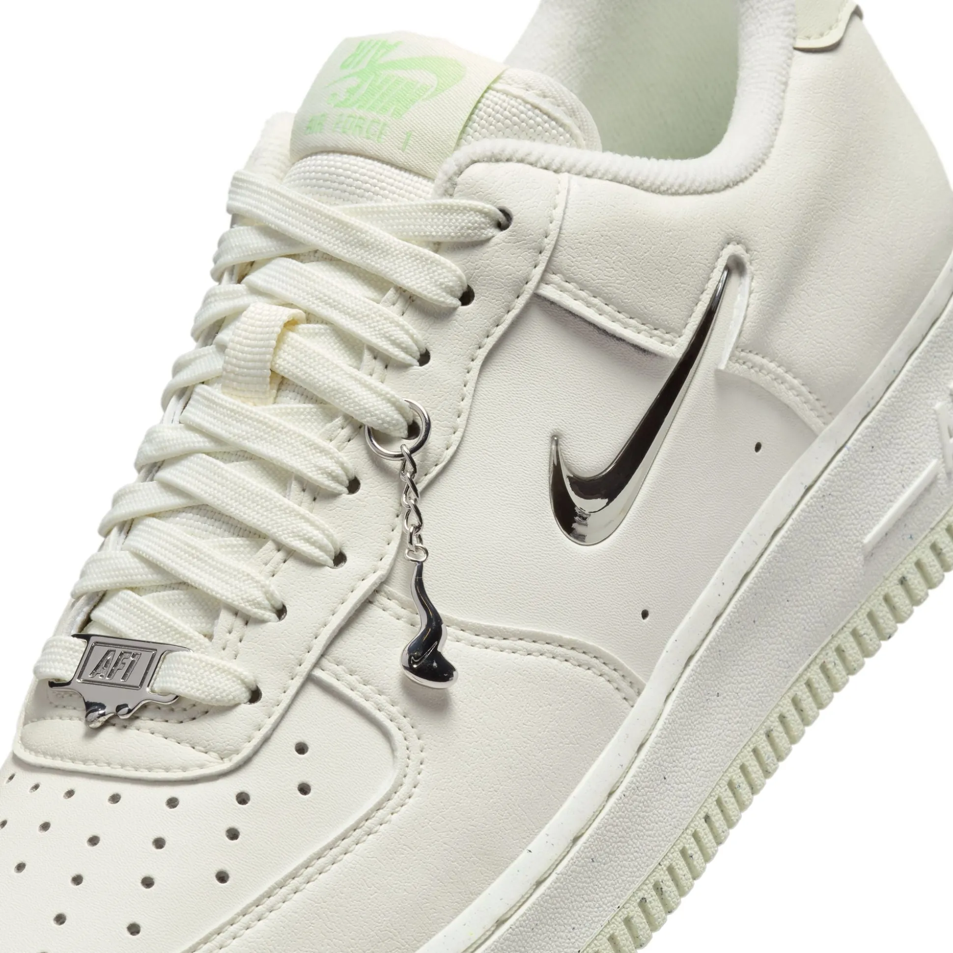 Air Force 1 07 Next Nature SE