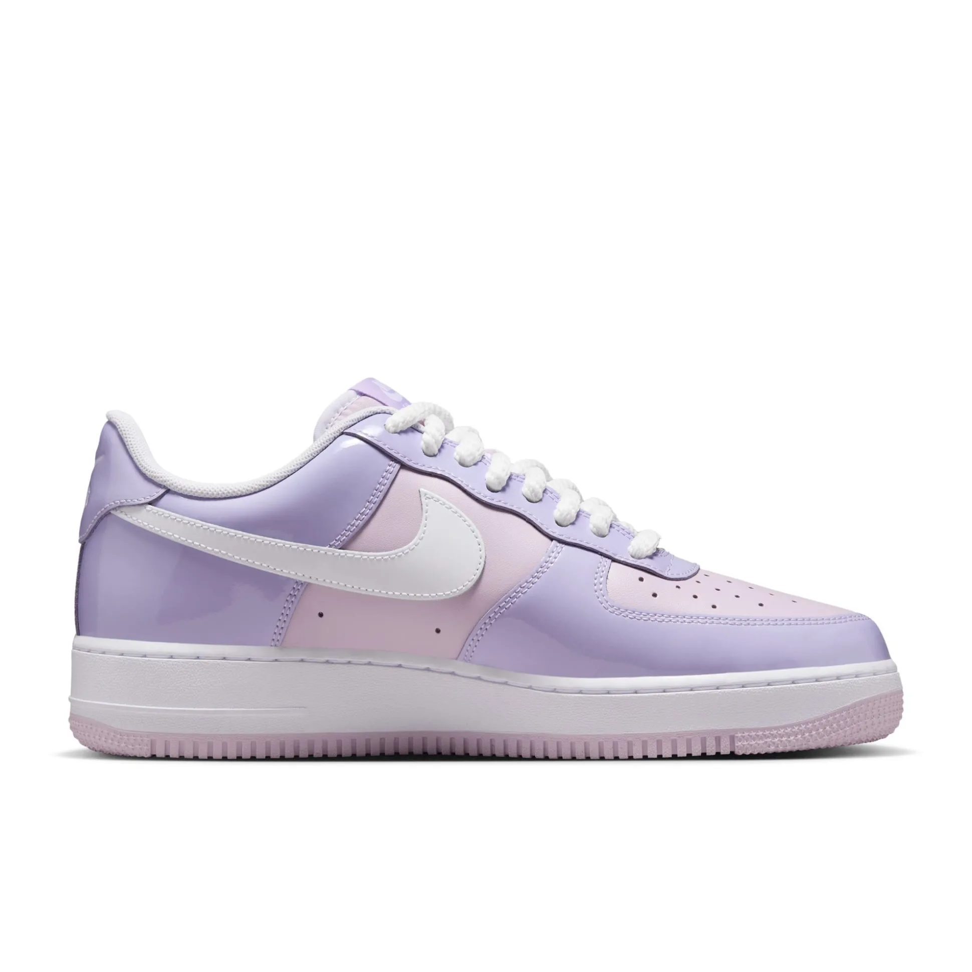 Air Force 1 Low '07 LV8 Hydrangeas Patent