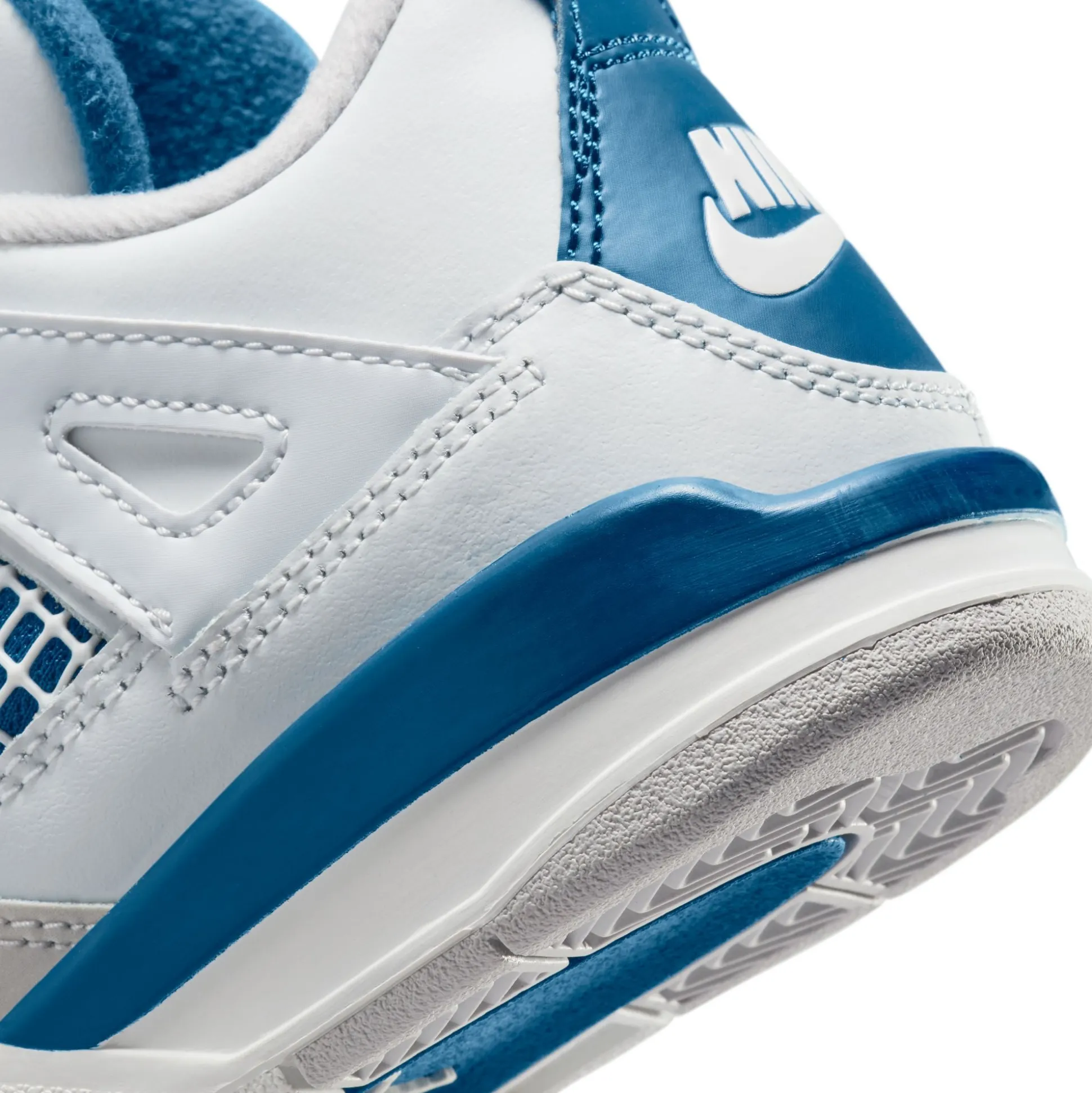 Air Jordan 4 Industrial Blue