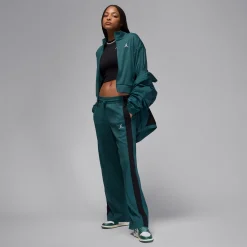 Air Jordan 1 Mid Oxidised Green