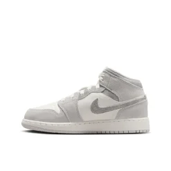 Air Jordan 1 Mid Se GS
