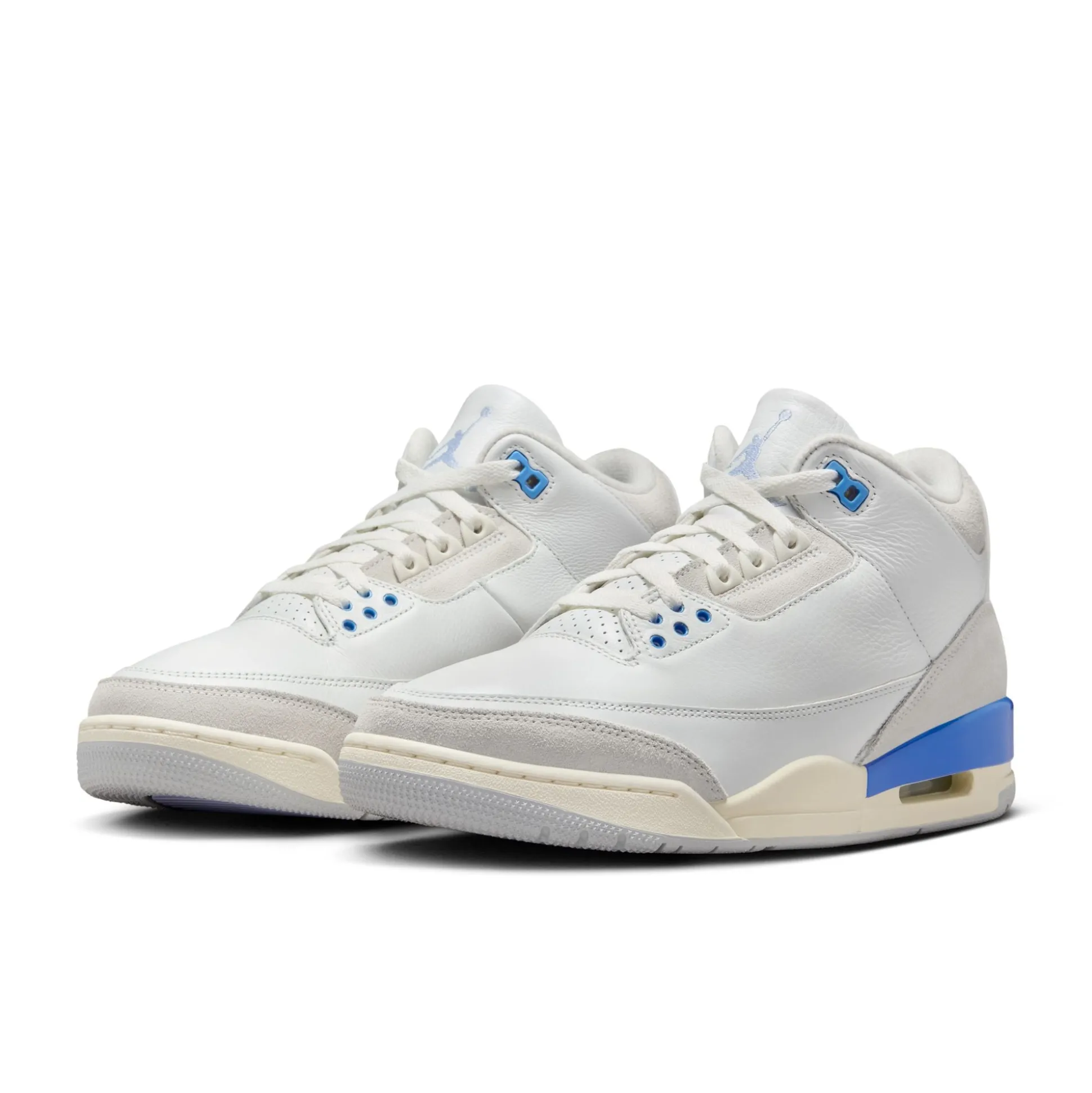 Air Jordan 3 Retro Lucky Short