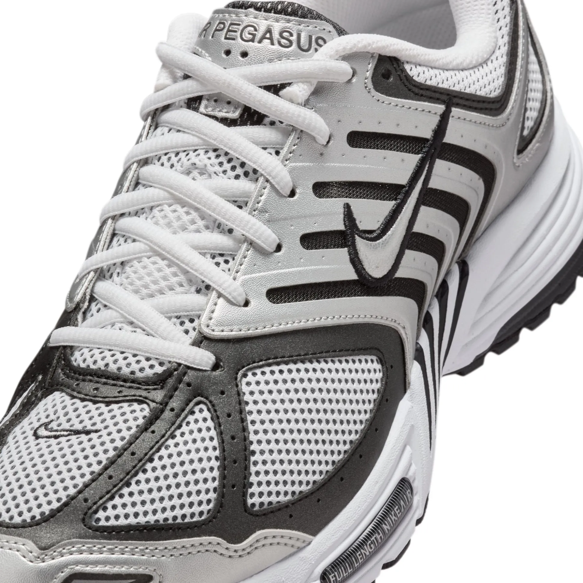 Air Peg 2K5 Metallic Silver White Black