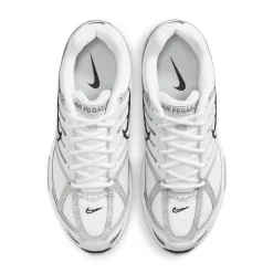 Air Pegasus 2005 Football Grey White