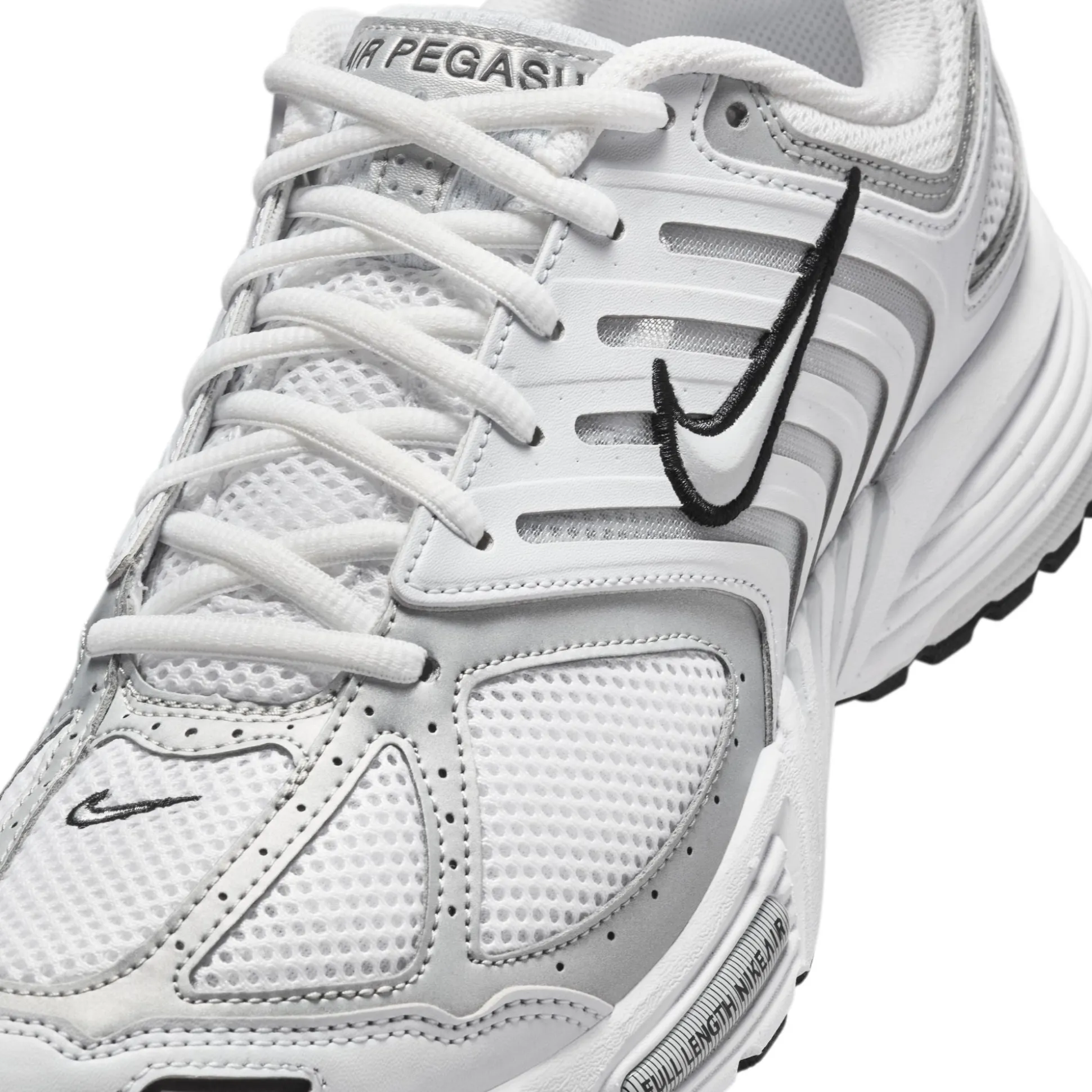 Air Pegasus 2005 Football Grey White