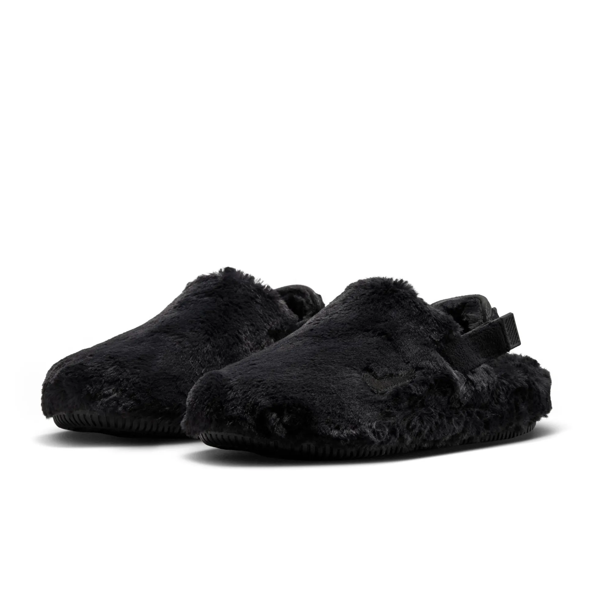 Calm Mule Black Fur