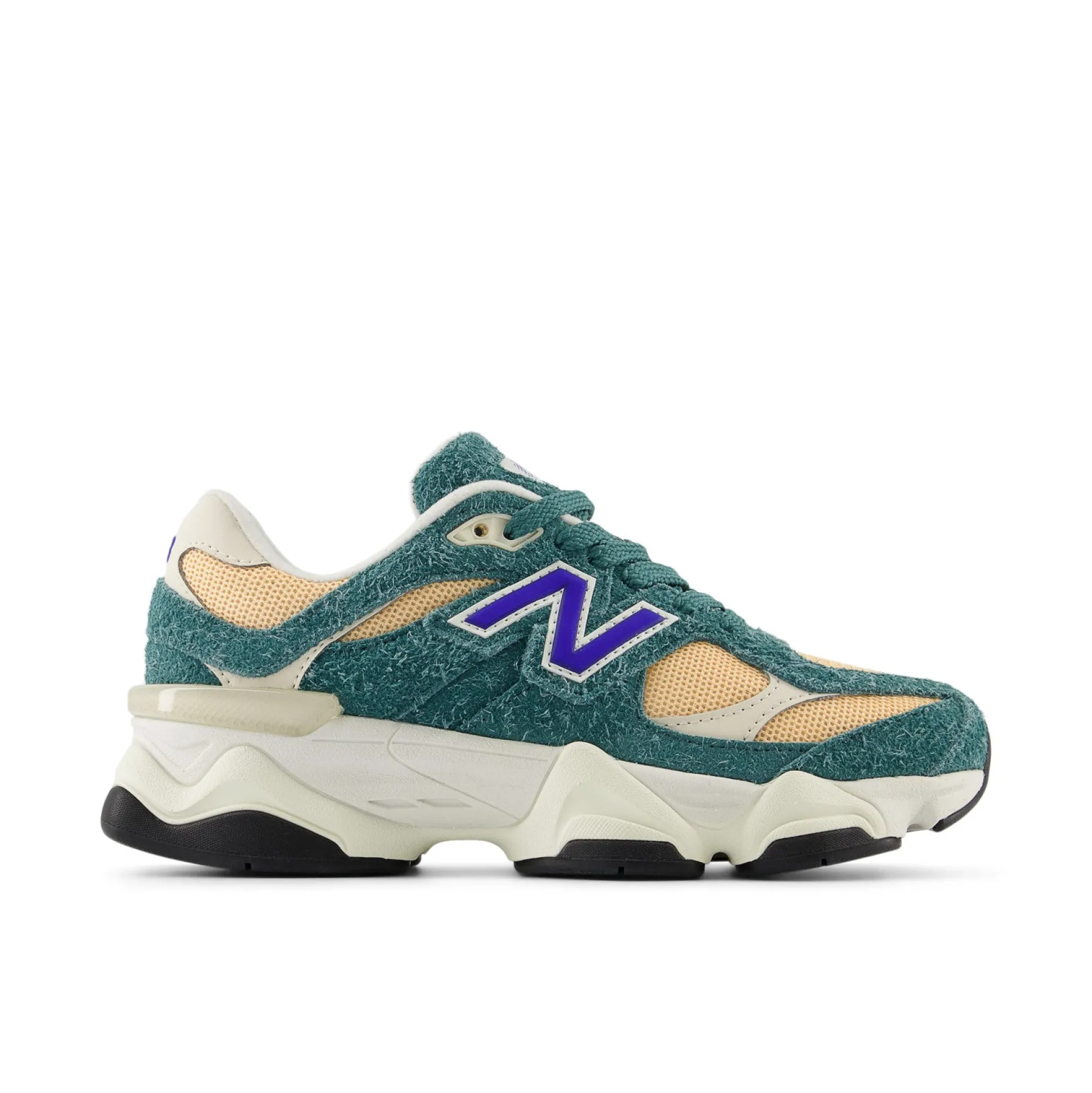 9060 Casual Shoes Gs