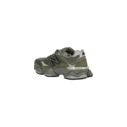 9060 Dark Olive Black