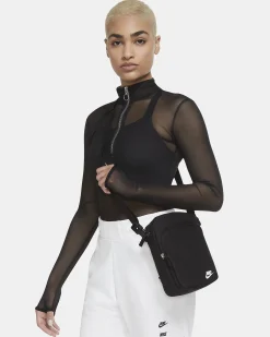 DB0456-010-Nike Heritage Crossbody Bag (4L)