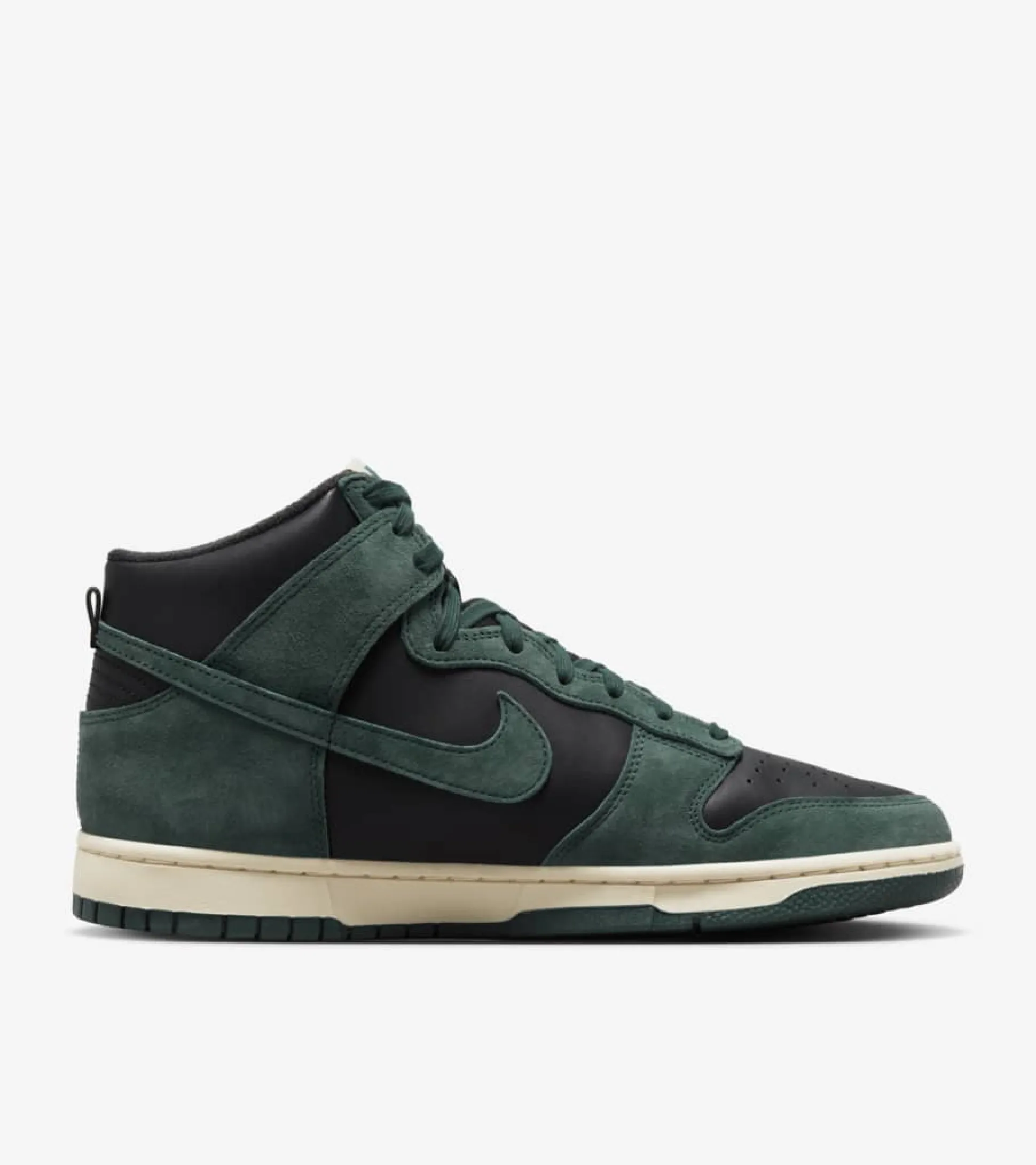 DQ7679-002-Mens Shoes