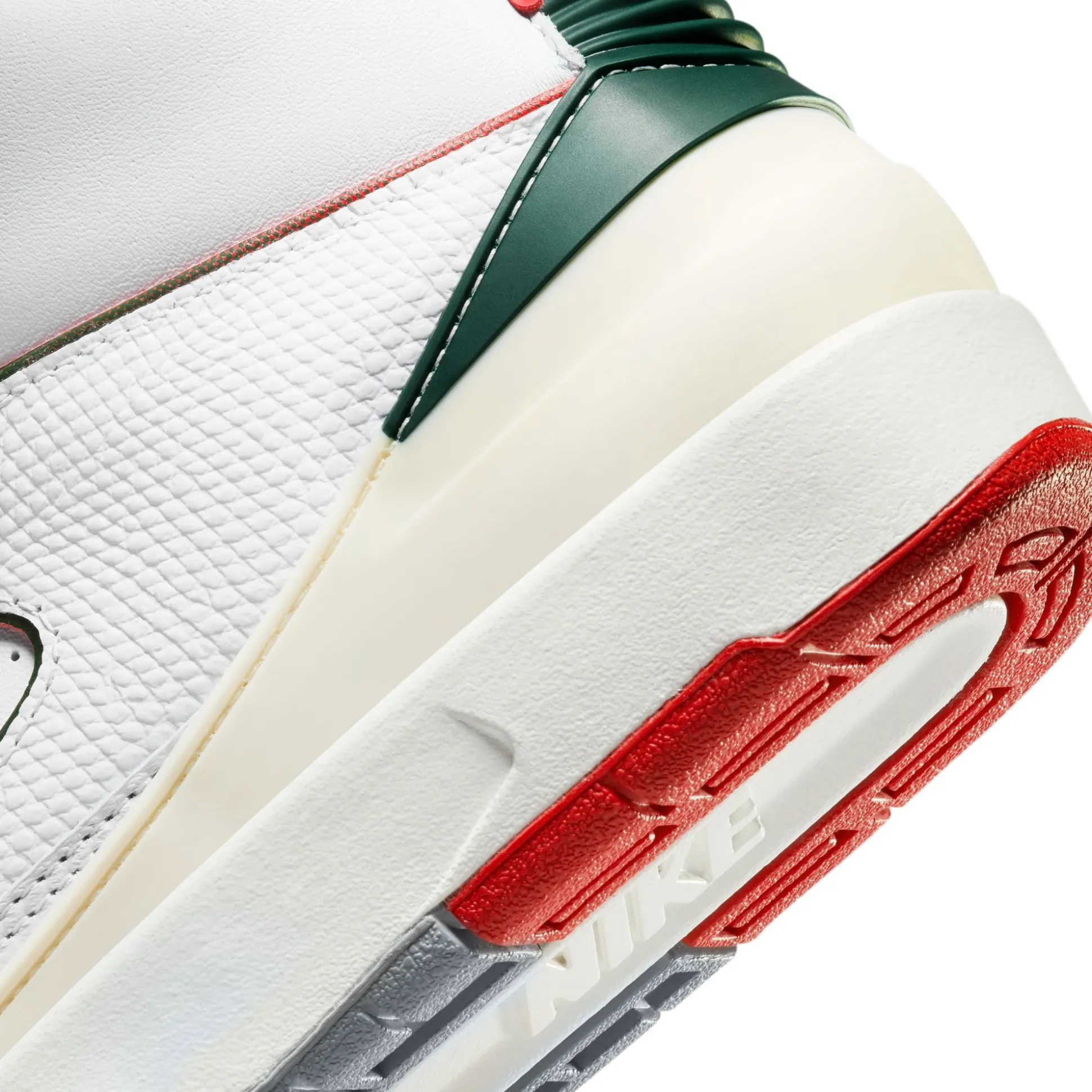 DR8884-101-Men Air Jordan 2 Retro