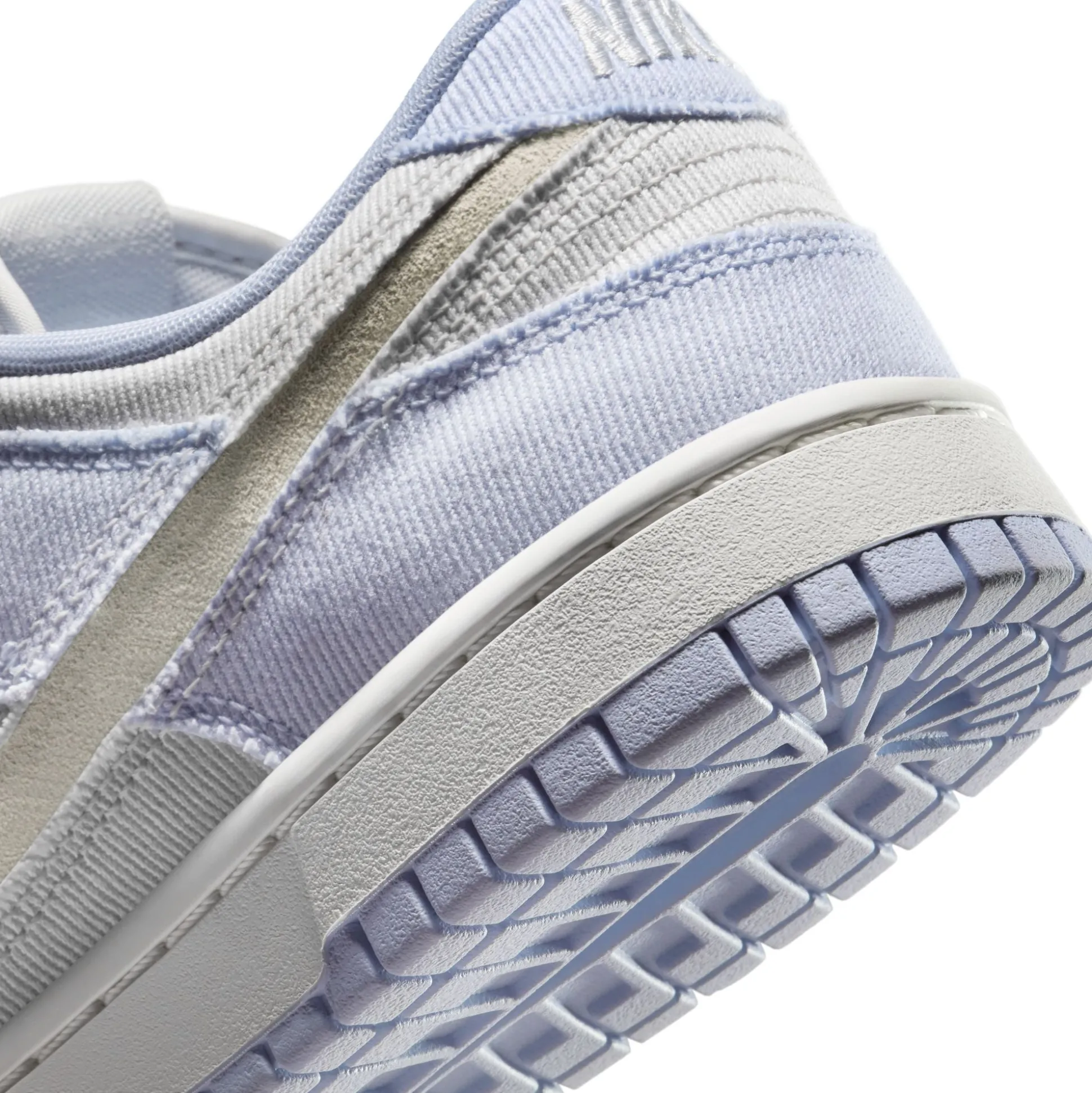 Dunk Low Ghost Denim