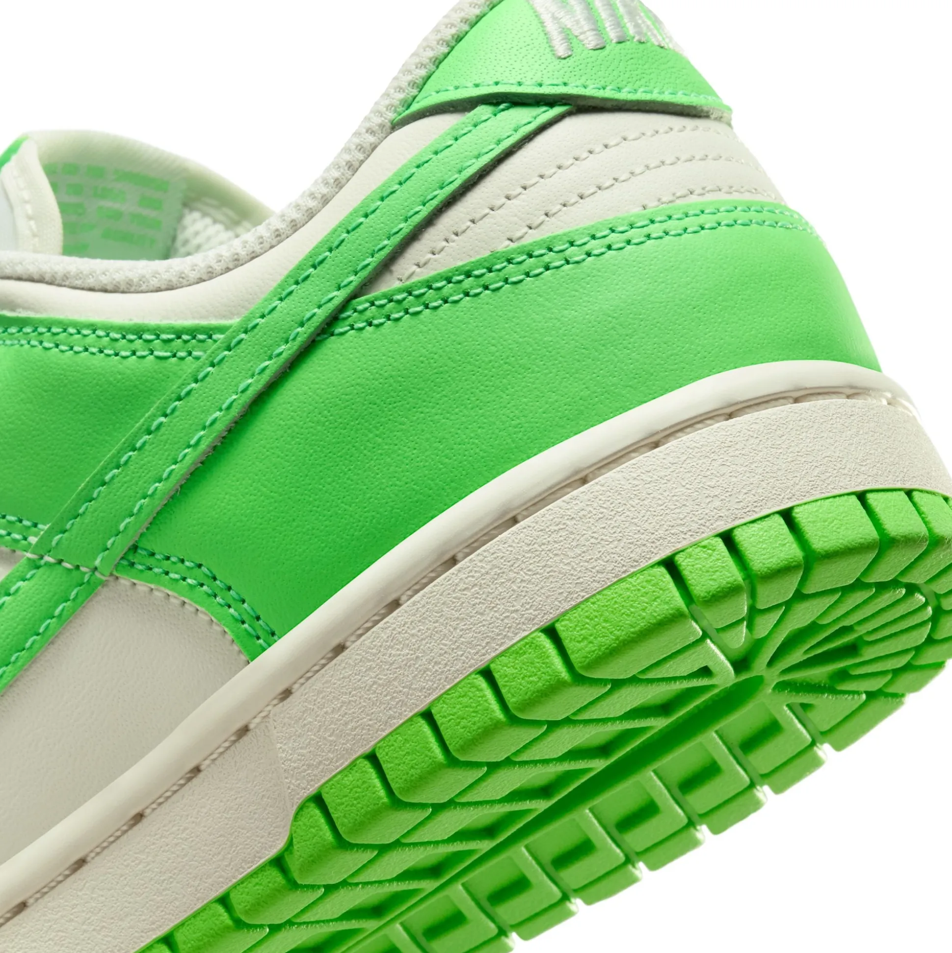 Dunk Low Green Strike