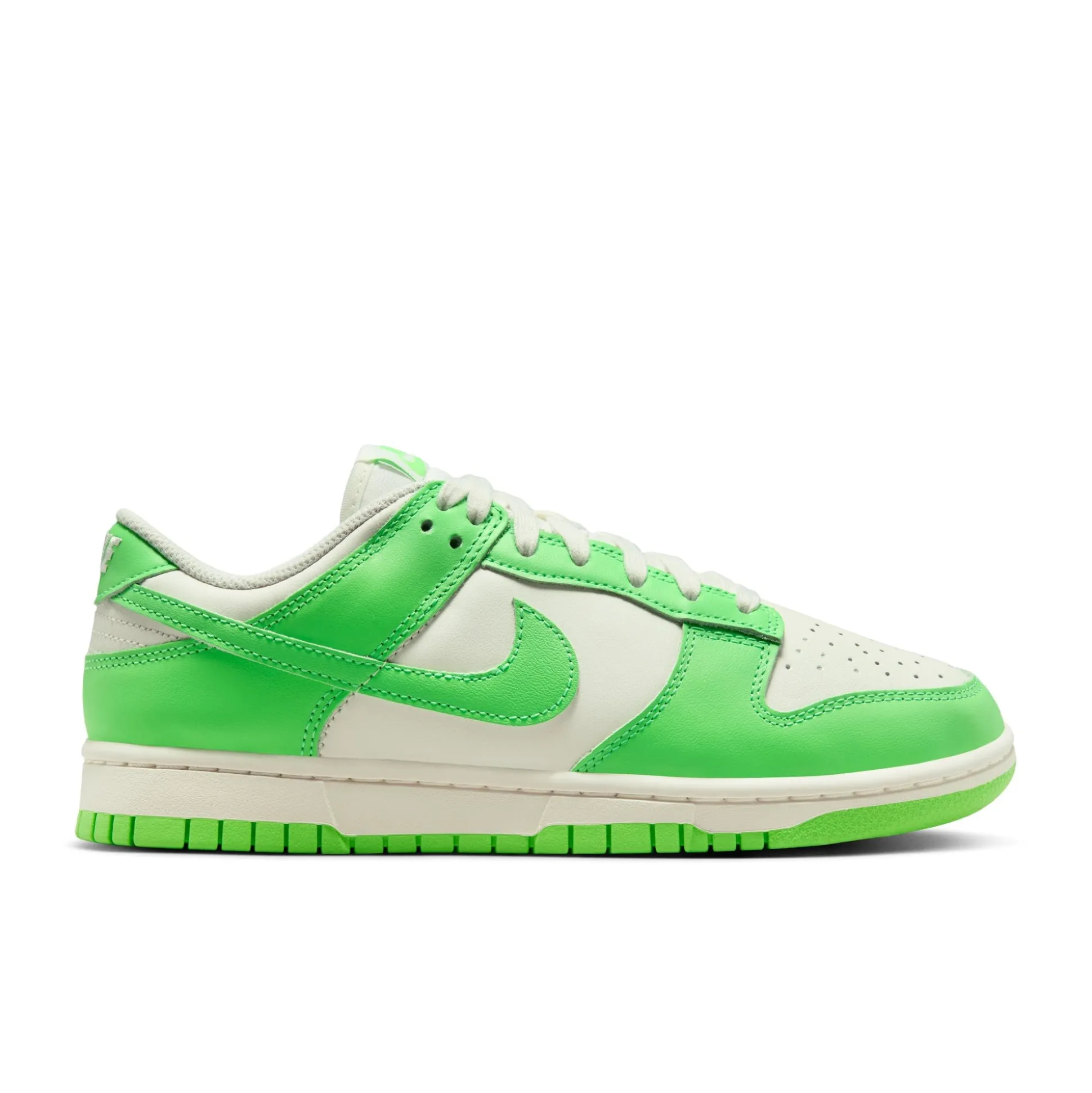 Dunk Low Green Strike