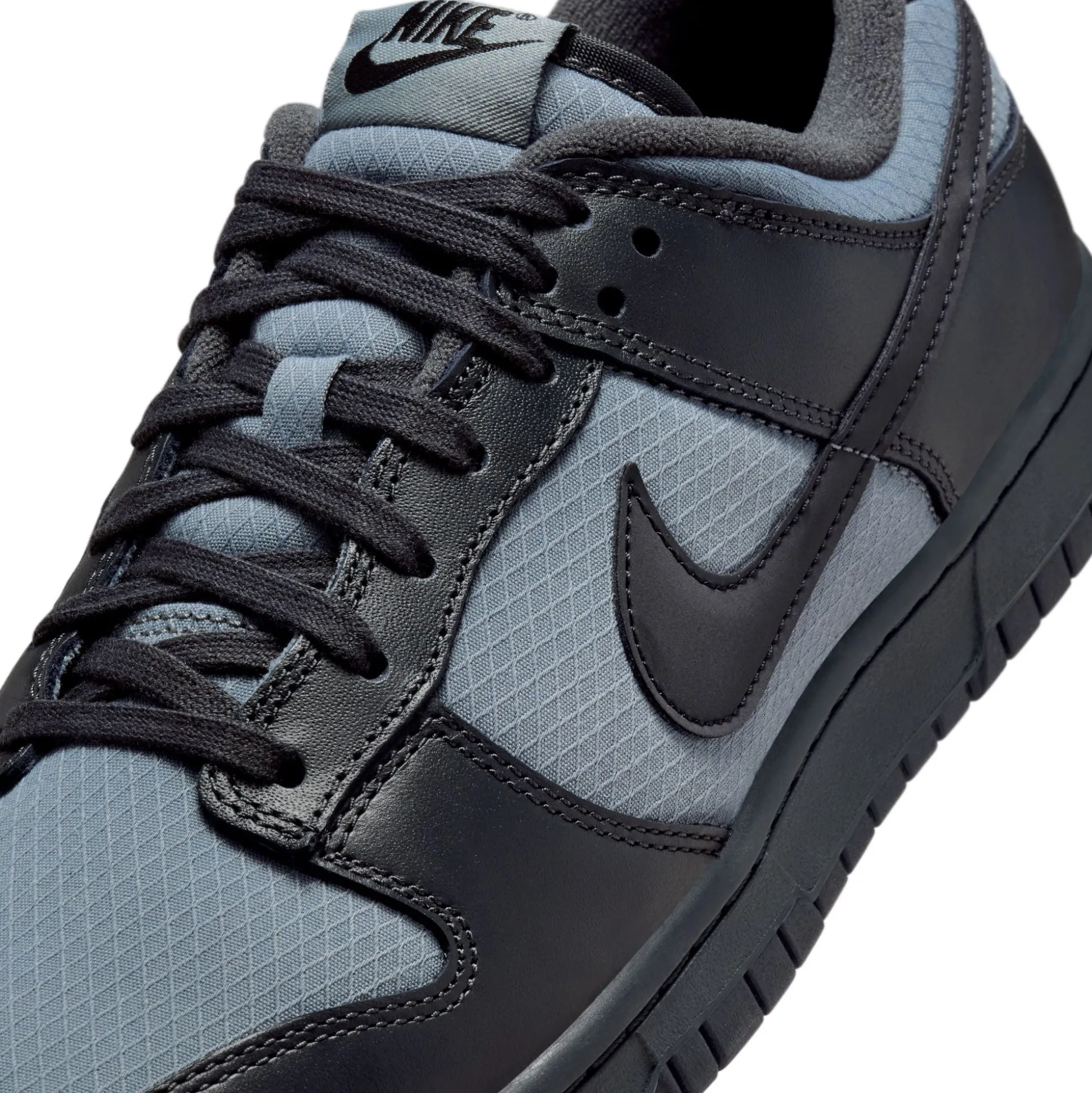 Dunk Low Retro SE Off Noir
