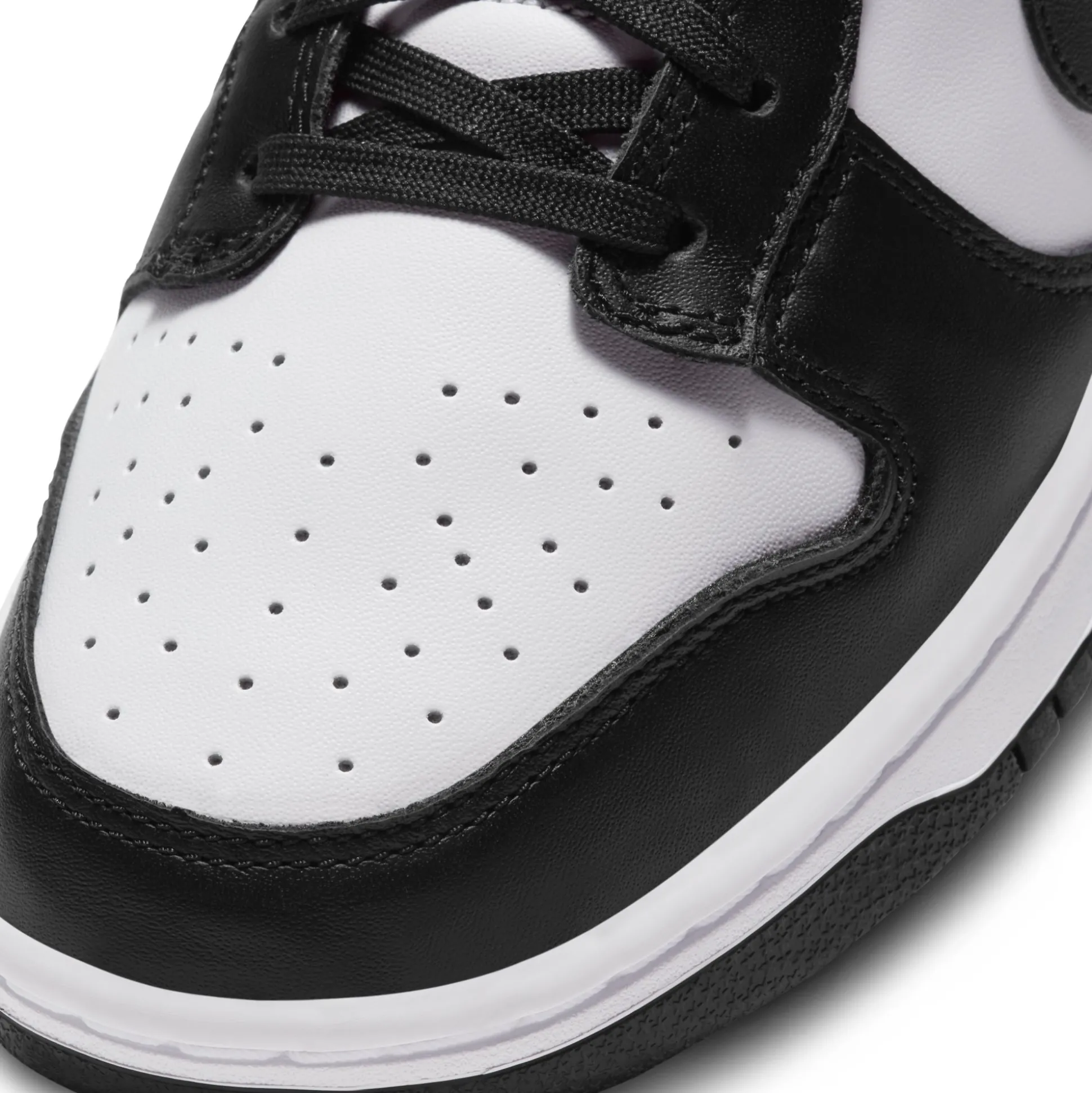 Dunk Low Retro White Black Panda