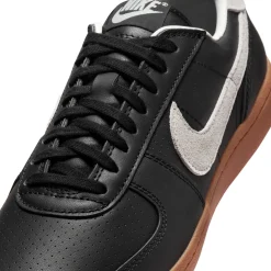 Field General '82 SP Black Sail Gum