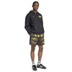 Graphic Box Short Brown