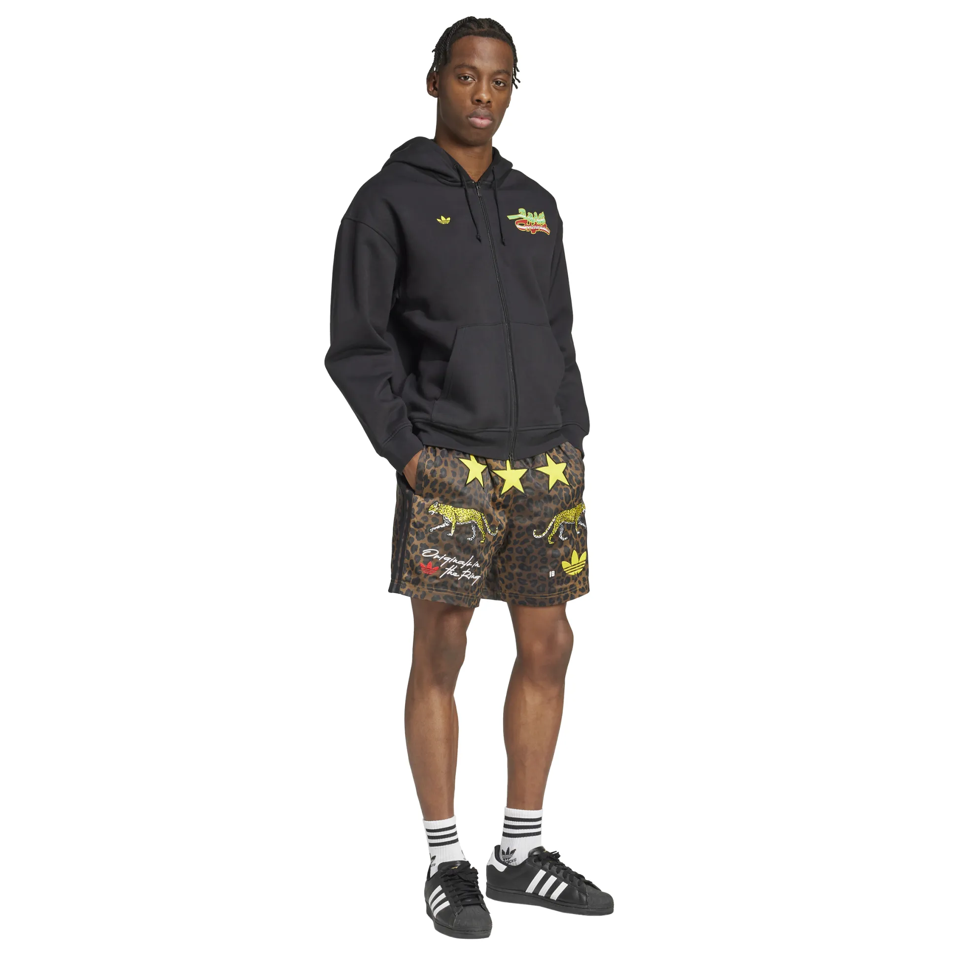Graphic Box Short Brown