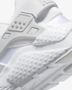 654275-110-G.S Huarache Run