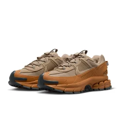 HQ2181-200-Women Zoom Vomero Roam