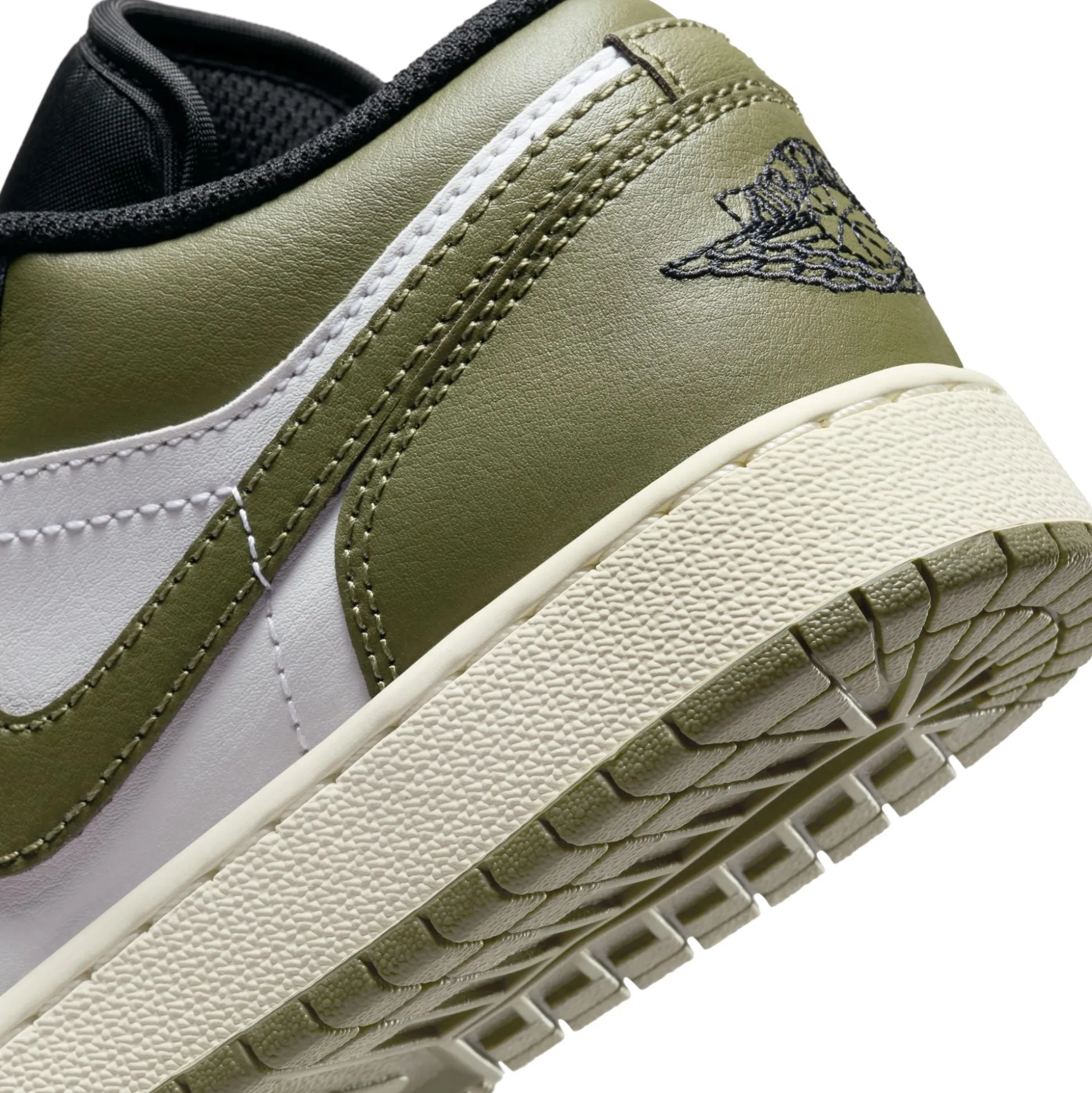 Jordan 1 Low Black Toe Medium Olive GS