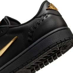 Jordan 1 Low Method of Make