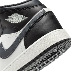 Jordan 1 Mid Off Noir Toe Gs