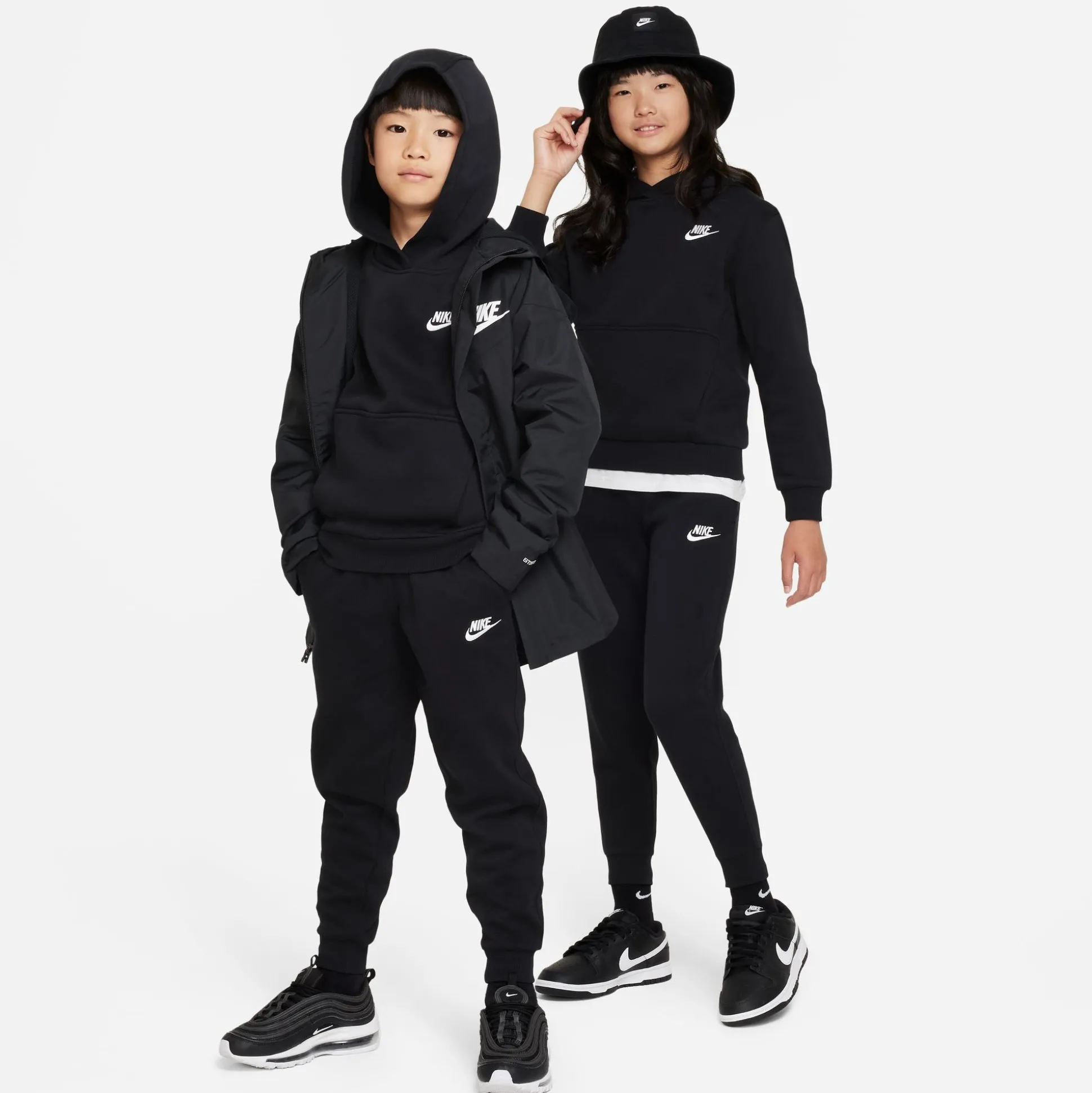 Kid Nsw Club Fleece Black Sweatpant