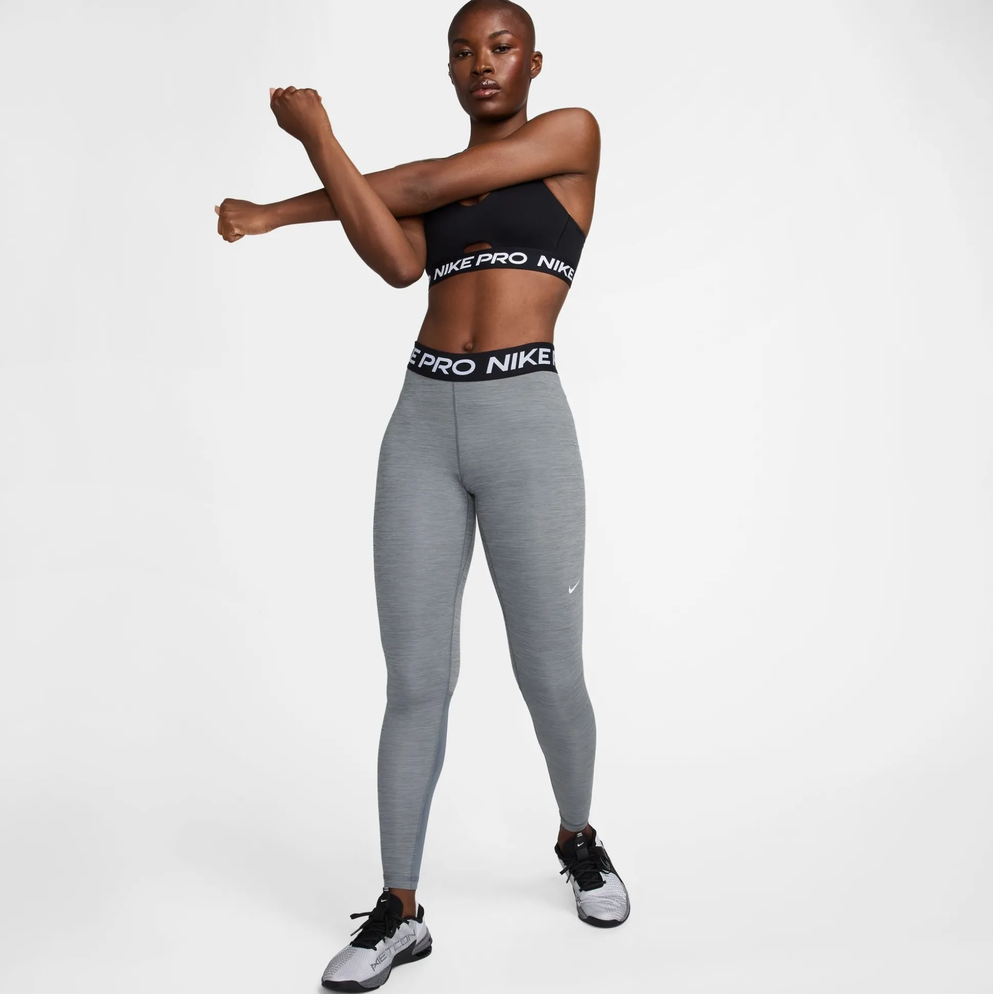 Mid-Rise Mesh-Pan Leggings