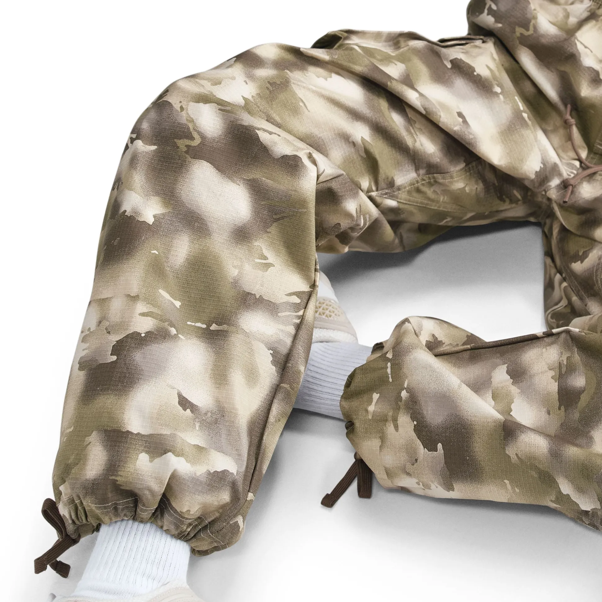 Mid-Rise Oversized Camo Cargo Trousers