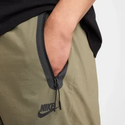 Nsw Tech Woven Pants
