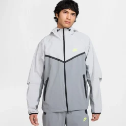 Nsw Tech Woven Windrunner Jacket