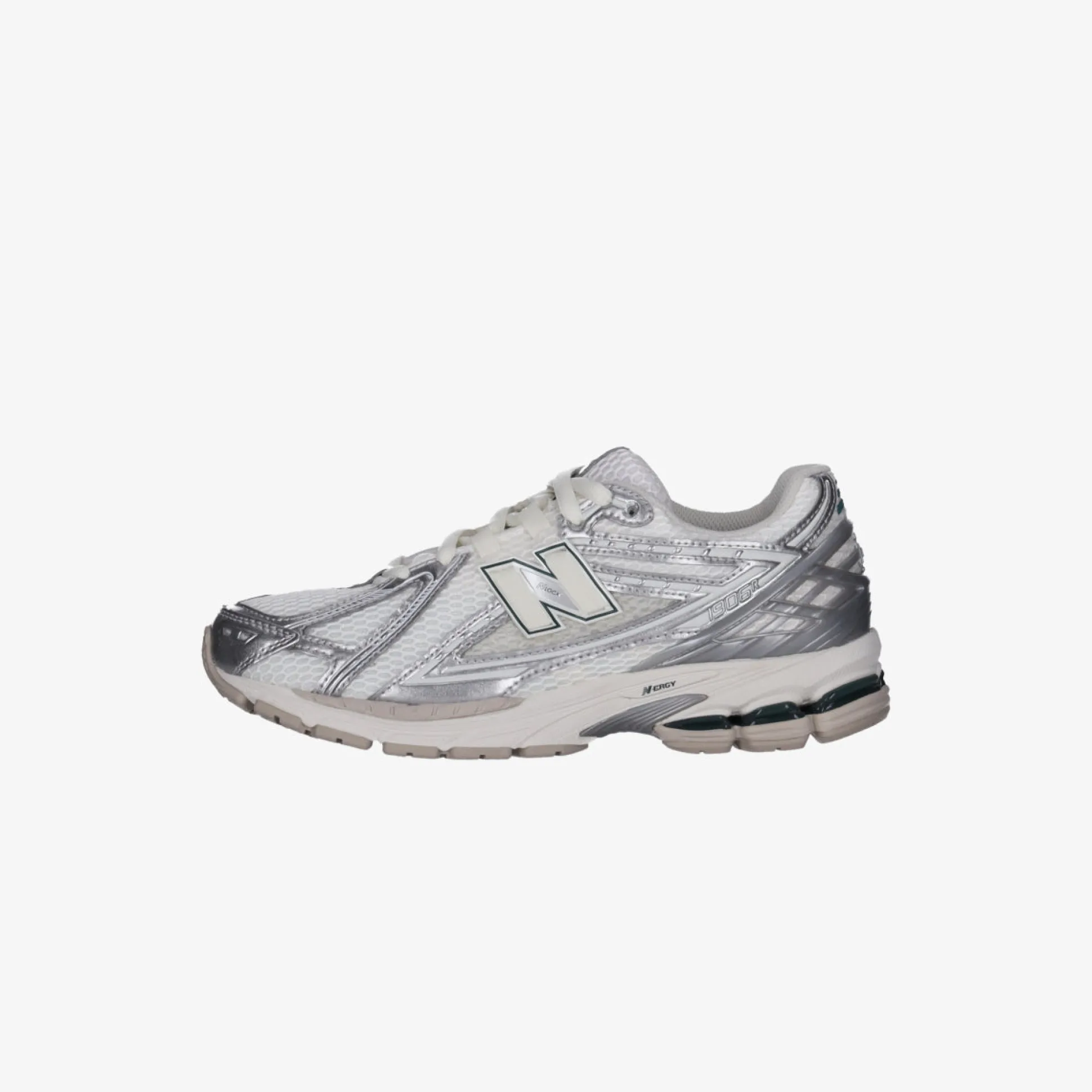 1906R 'Silver Metallic Sea Salt'