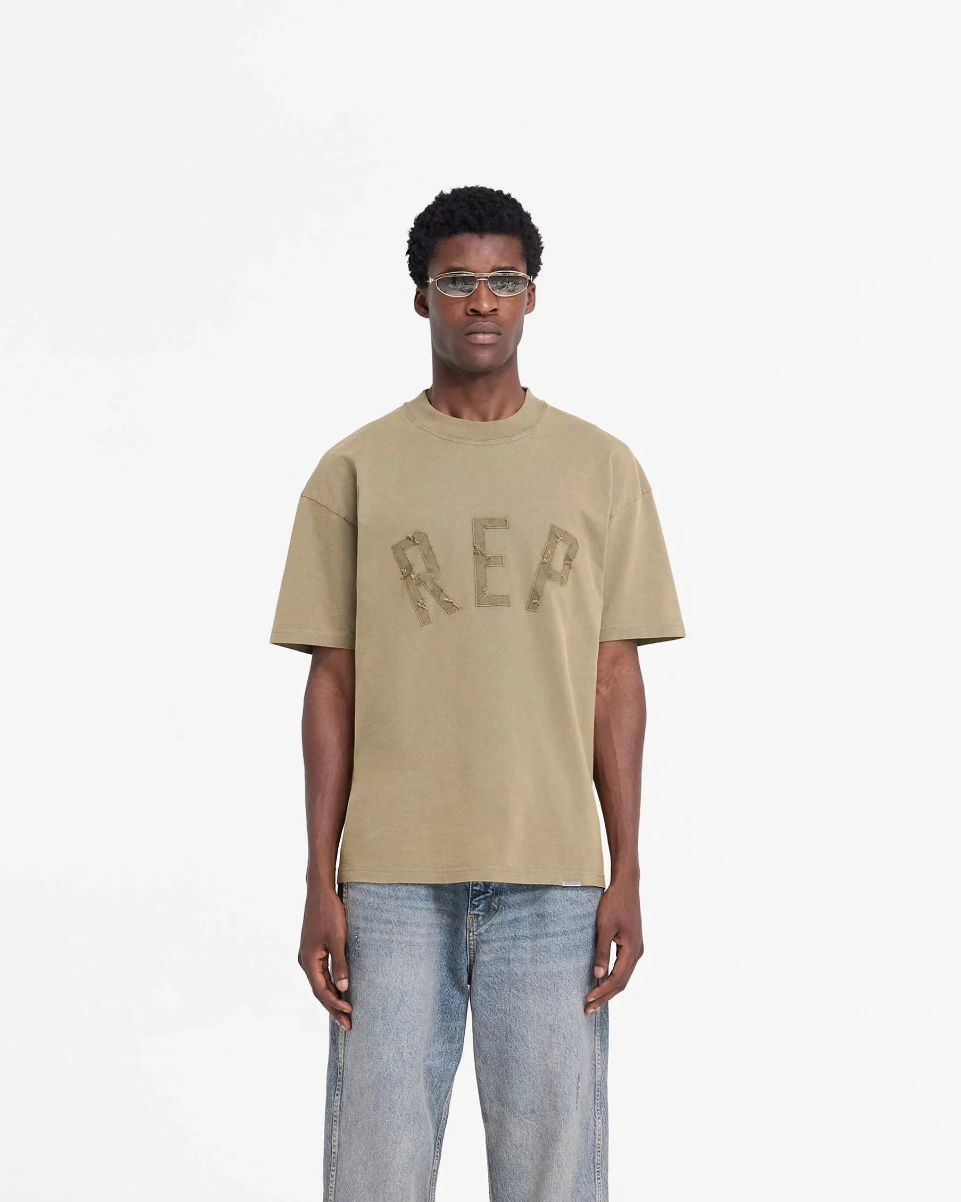 Rep Applique T-Shirt - Fawn