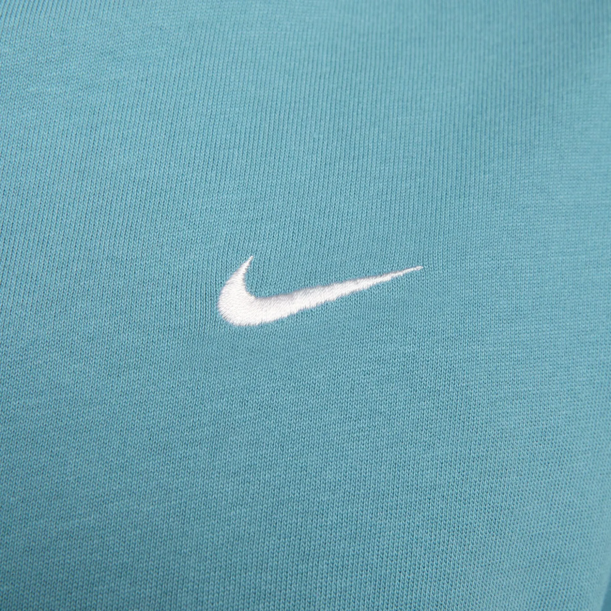 Solo Swoosh T-Shirt