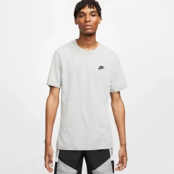 Sportswear Club T-Shirt