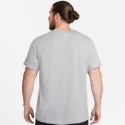 Sportswear Club T-Shirt
