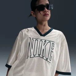 Sportswear Street Oversized Short-Sleeve Graphic Jersey