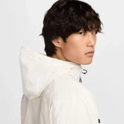 SportswearTech Woven Jacket