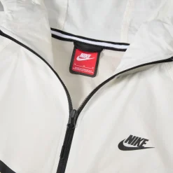 SportswearTech Woven Jacket
