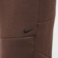 Tech Fleece Jogger Pants.