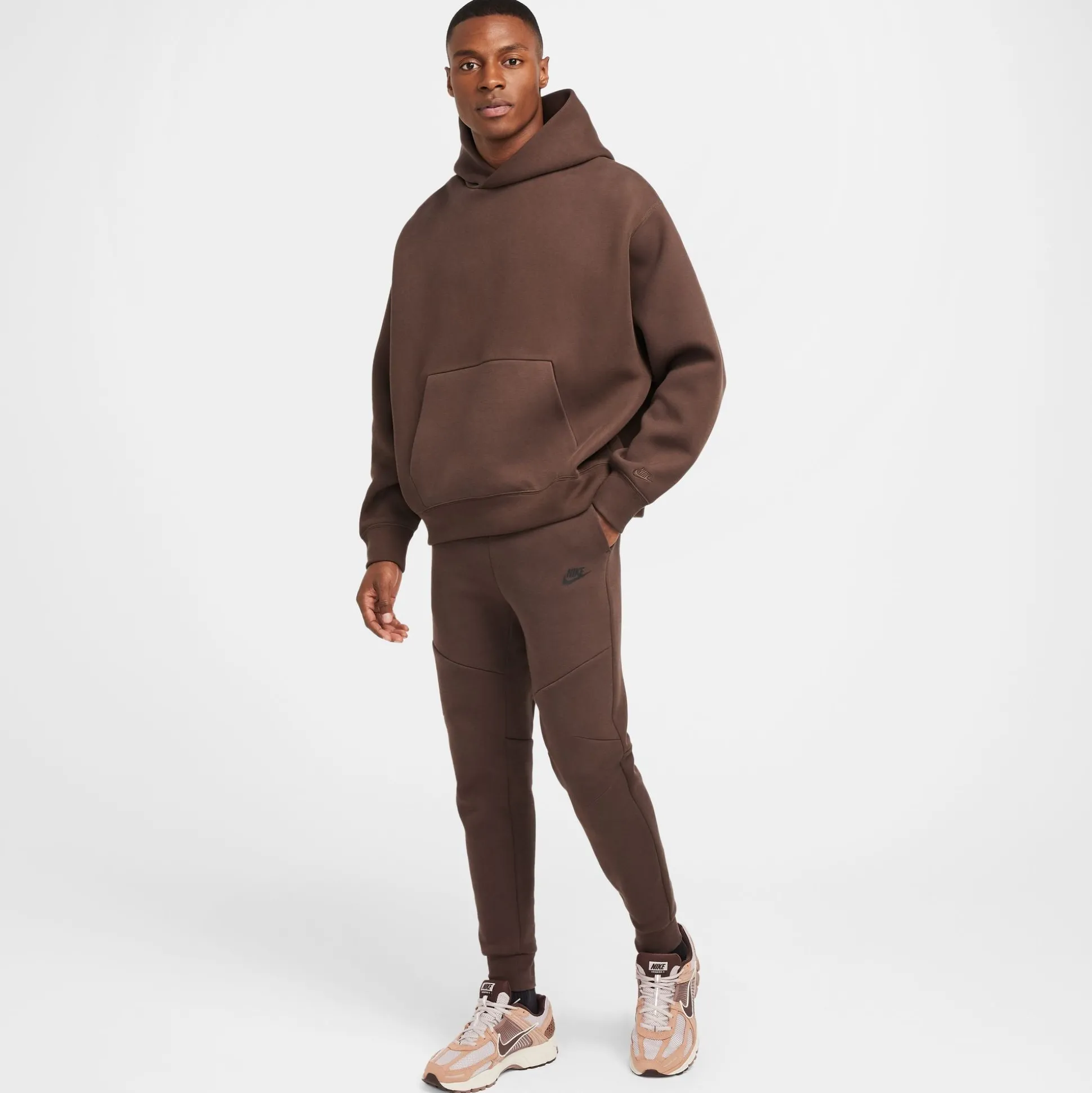 Tech Fleece Jogger Pants.