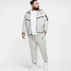 Tech Men's Fleece Joggers