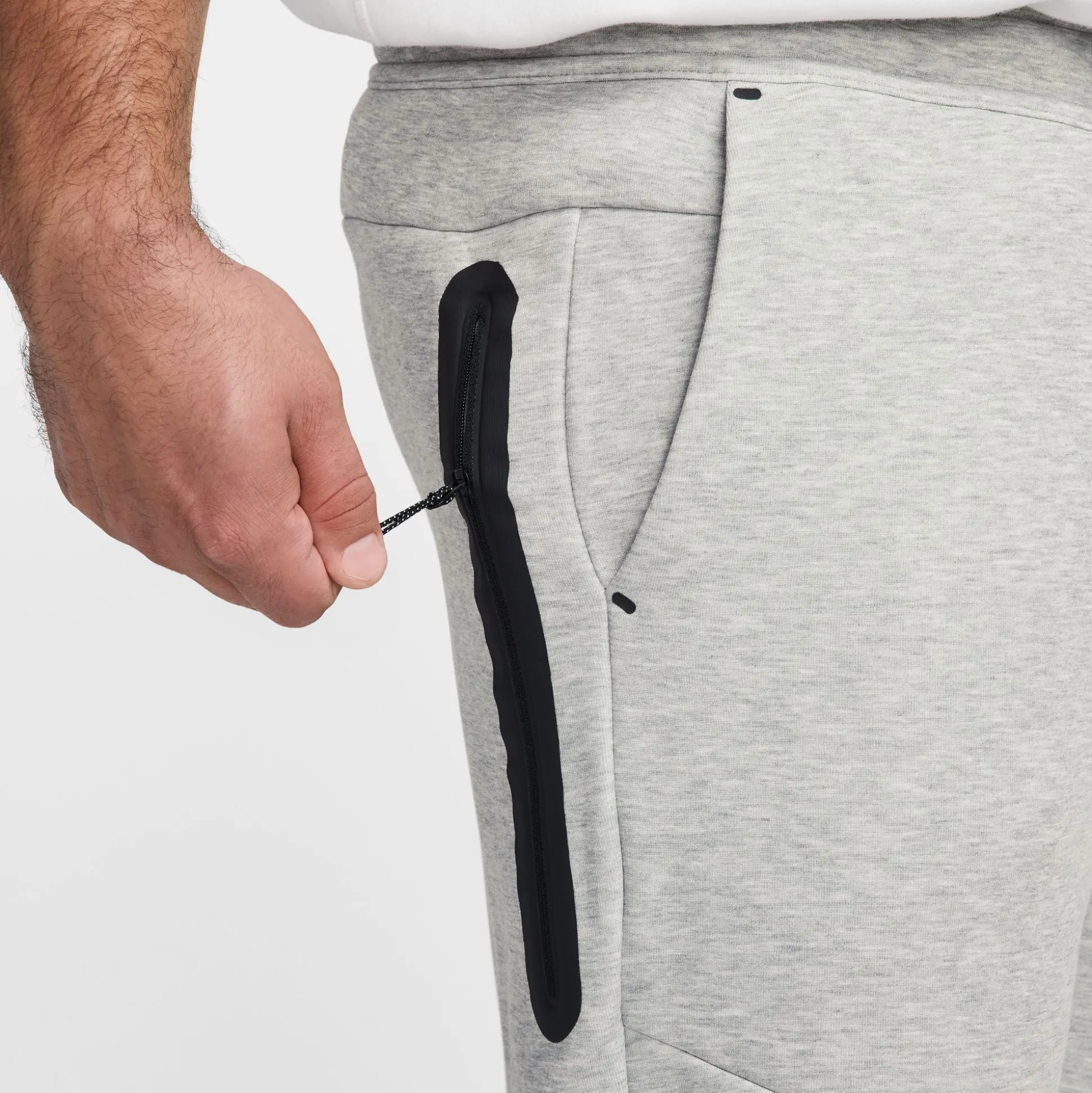 Tech Men's Fleece Joggers