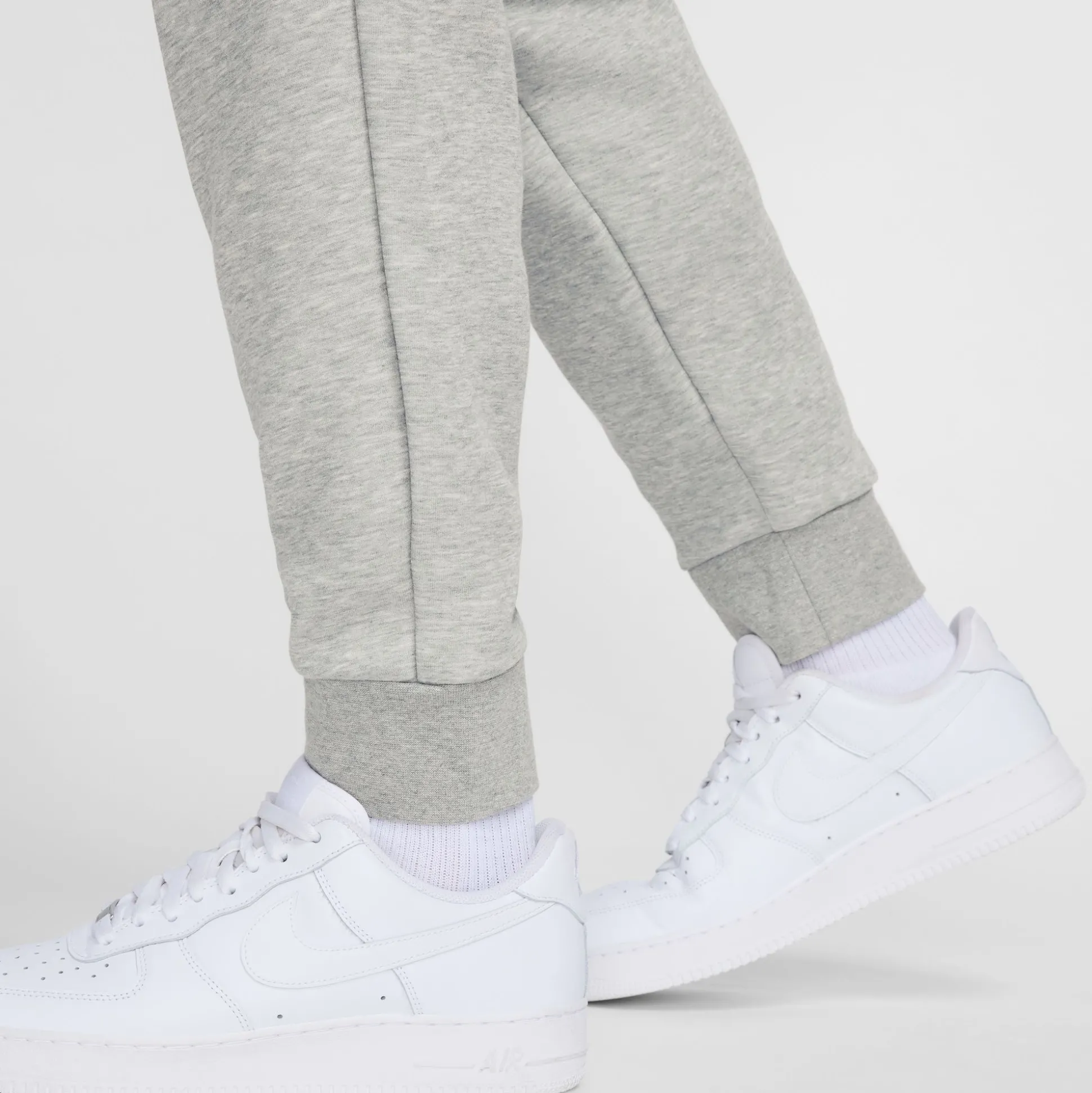Tech Men's Fleece Joggers
