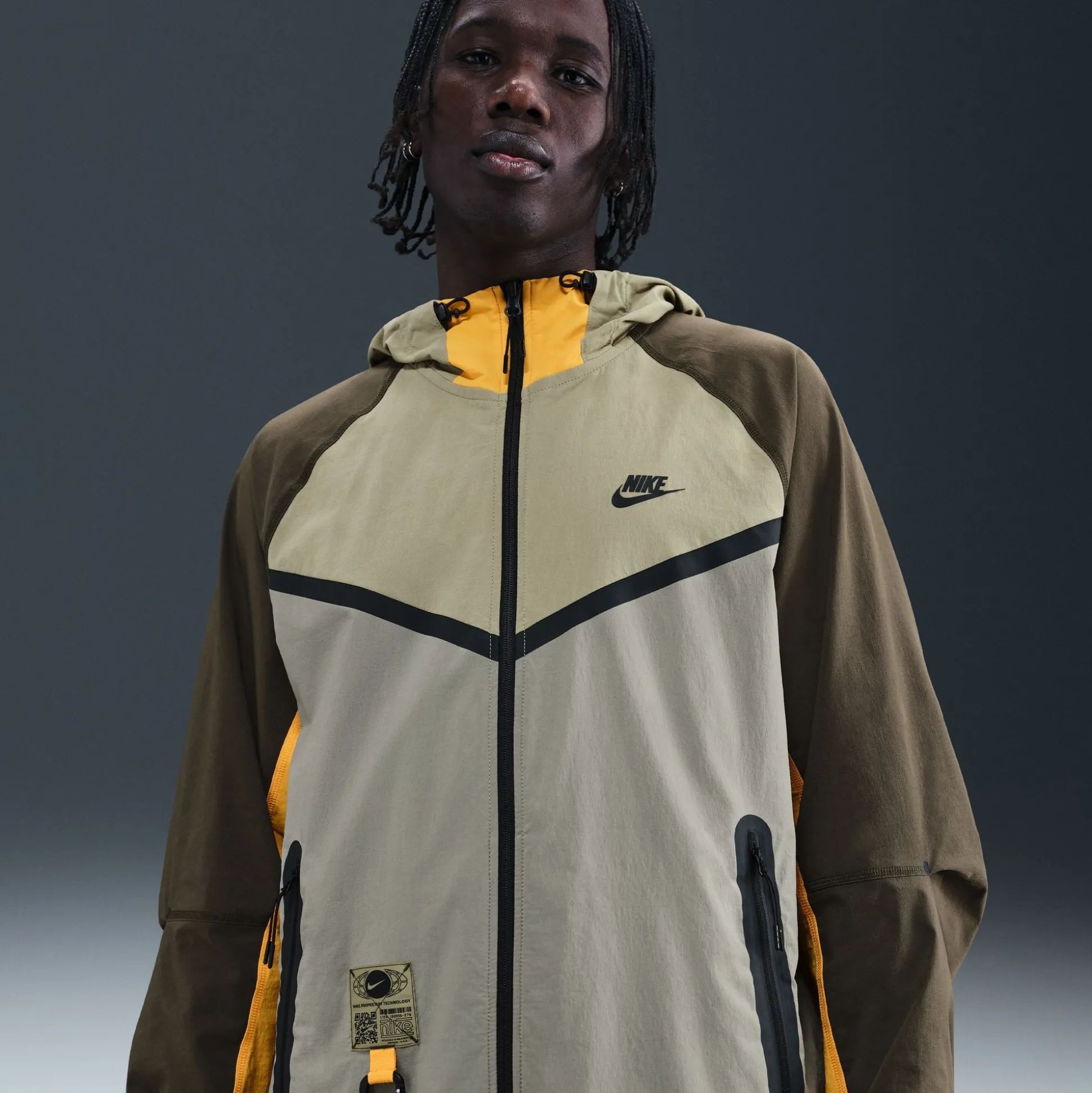 Tech Woven Windrunner Full Zip Jacket Brown