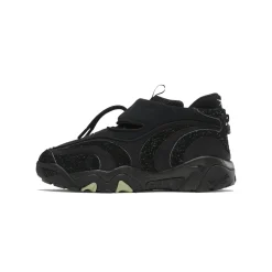 Uni Reebok X Tobe Chukwu Otu