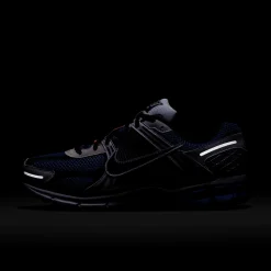 Zoom Vomero 5